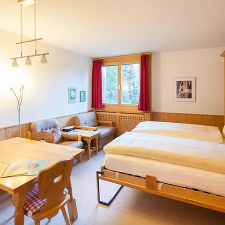 奇萨塞莱酒店 酒店