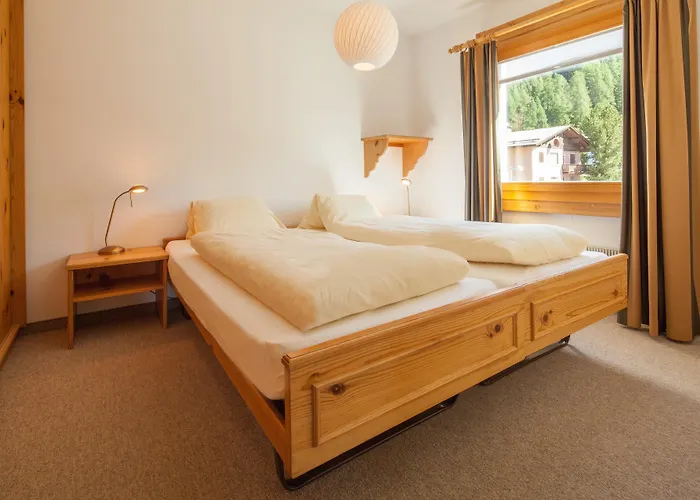 Hotel Chesa Surlej 3*