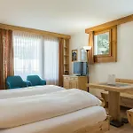 Chesa Surlej Hotel 3*